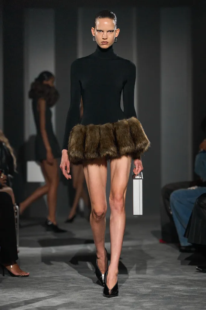 Alexander Wang 26SS 004